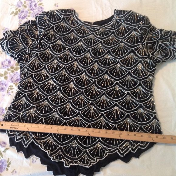 Women's Top - Picture 8 of 11